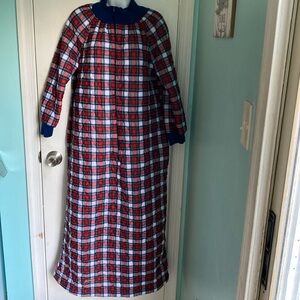 Vintage Leisure Life plaid zip robe GUC